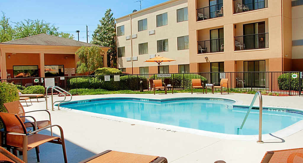 Отель Courtyard Houston Westchase Экстерьер фото